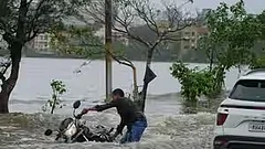 Monsoon Fury Batters Several States, Disrupts Normal Life Across North, West India - null