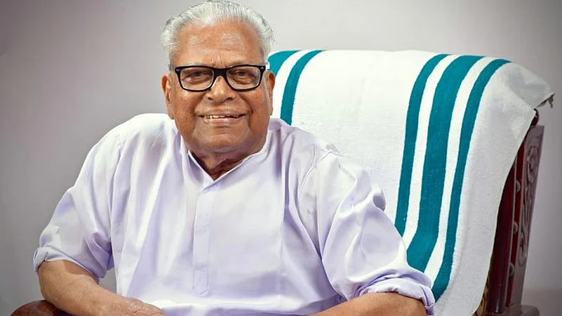 CPI(M) Urges Cadres to Observe Achuthanandans First Anniversary Across State