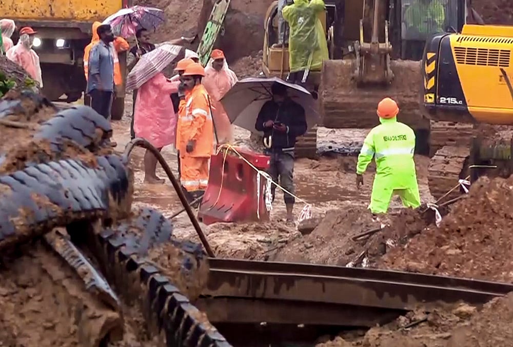 Wayanad landslide death toll rises to six; search continues for two missing