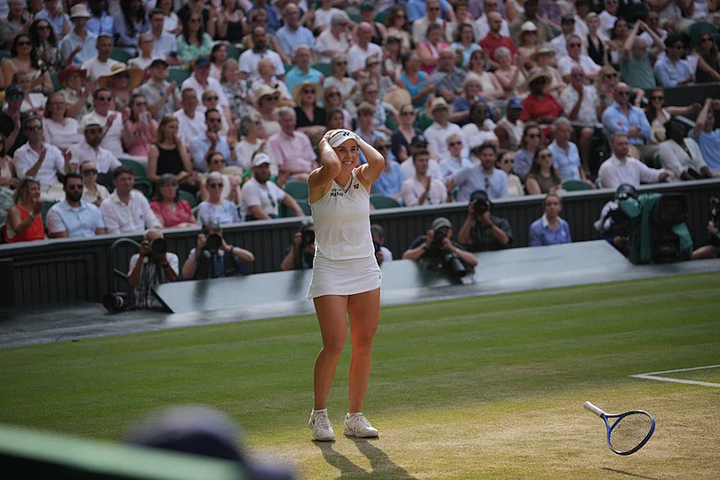 Linda Noskova Britain Wimbledon Tennis