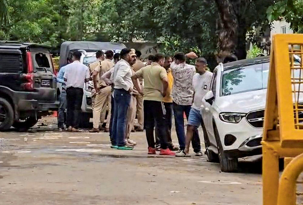 Police encounter in Gurugram
