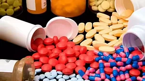 A bunch of medicines and pharmaceutical drugs