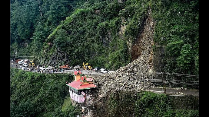 Heavy Rains Cause Landslide in Shimla, Submerge House in Kinnaur - null