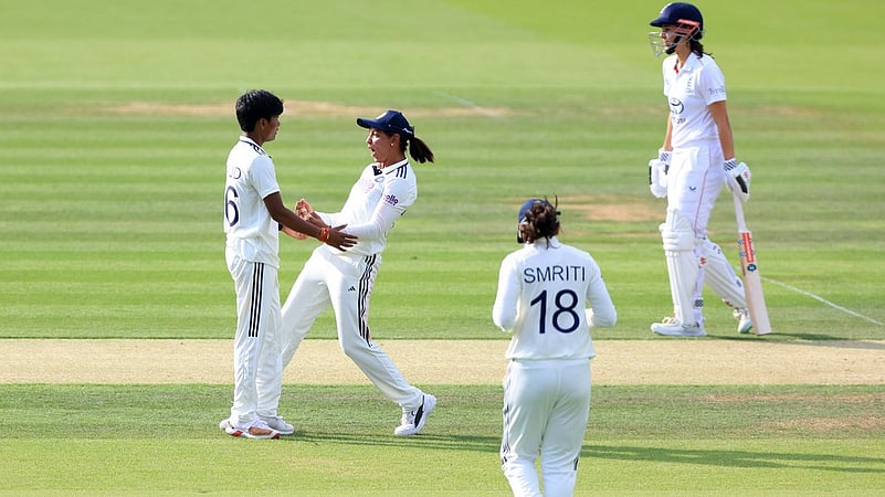 IND-W Vs ENG-W LIVE Score, One-Off Test Day 2
