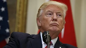 Trump Fires US Election Assistance Commission Members Ahead of US Midterms