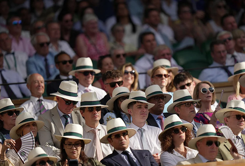 Novak Djokovic vs Jannik Sinner wimbledon tennis semi final photos
