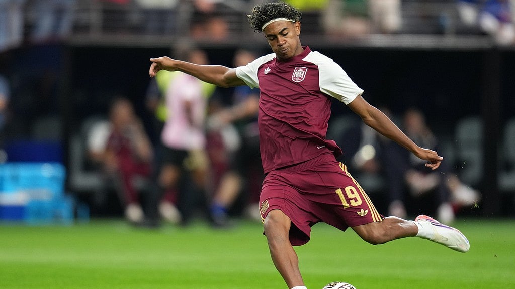 Spain's Lamine Yamal (19) warms up prior to the World Cup semifinal soccer match between France and Spain in Arlington. - Abbie Parr/AP Photo