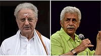 Instagram : Anupam Kher reacts To Old Video Of Naseeruddin Shah