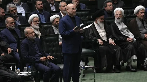AP : Iranian Parliament Speaker Mohammad Bagher Ghalibaf
