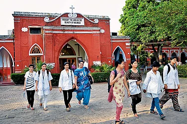 Outlook-ICARE Rankings 2026: Top 20 Private Dental Institutes