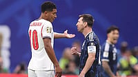 AP : Jude Bellingham and Lionel Messi in a heated halftime exchange in World Cup semifinal.