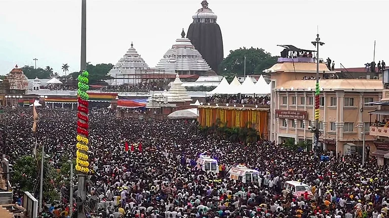 Ambulances stuck amid a temporary crowd surge during the ‘Rath Yatra’ festival procession, in Puri, Odisha, Thursday, July 16, 2026. - | Photo: PTI
