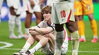 AP : England's Anthony Gordon (18) reacts after the World Cup semifinal soccer match between England and Argentina in Atlanta