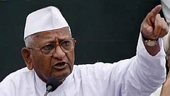 Anna Hazare Undertakes 'Maun Andolan' to Support Protesting Students - null