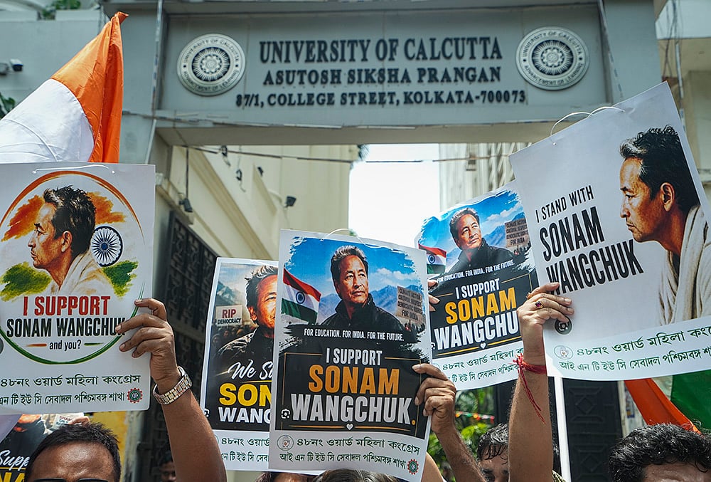 CPI(M) protest in solidarity with Sonam Wangchuk