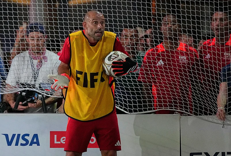 FIFA Legends football match highlights-Javier Mascherano