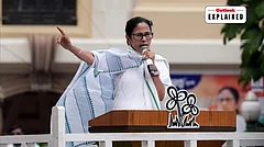 Mamata Banerjee addressing supporters at Martyrs' Day rally in Kolkata on July 21, 2025. - Sandipan Chatterjee/Outlook India