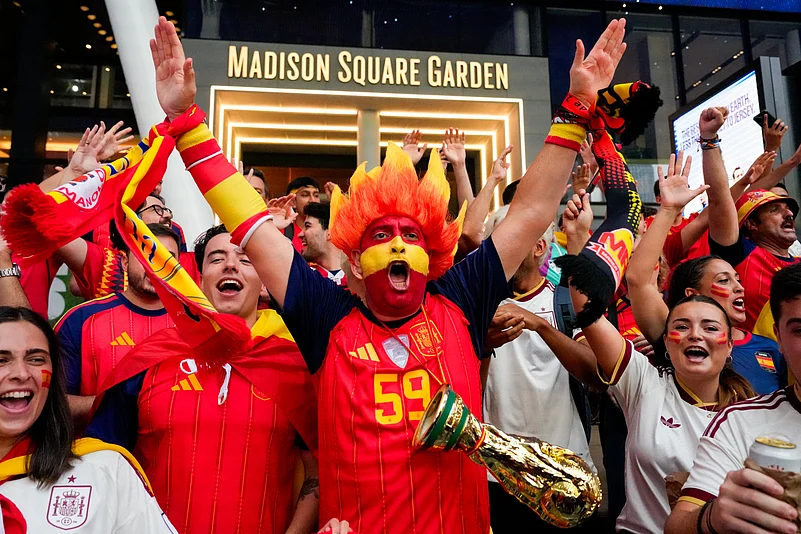 spain vs argentina fifa world cup 2026 final Fans AP photo