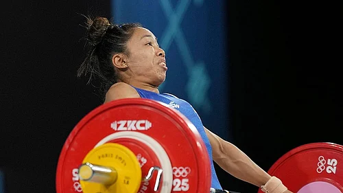 | Photo: PTI/Kin Cheung : Saikhom Mirabai Chanu to lead Indias medal hopes in Glasgow Commonwealth Games 2026