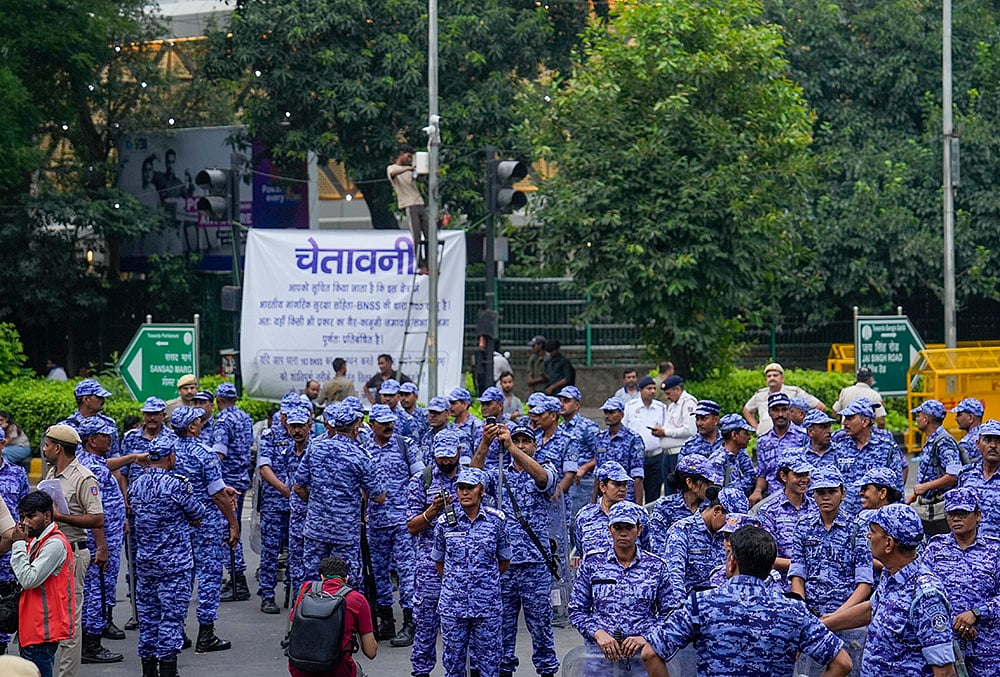 Cockroach Janata Party protest in New Delh