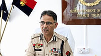 Tripura Guv, CM Offer Floral Tributes to DGP Anurag Dhankar Tripura Guv, CM Offer Floral Tributes to DGP Anurag Dhankar