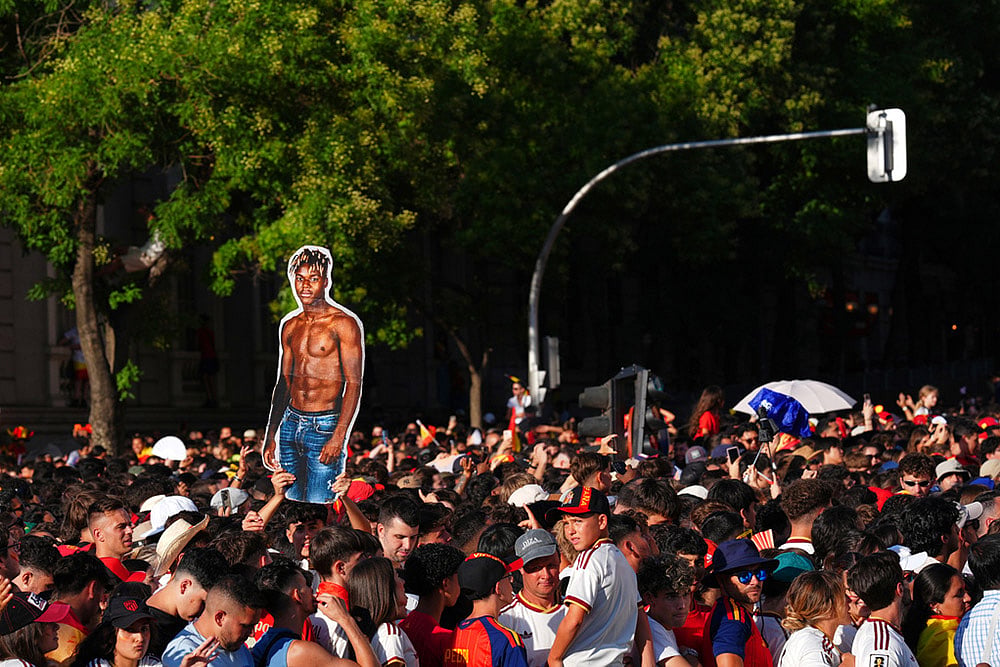 Spain’s World Cup winning soccer team returned home