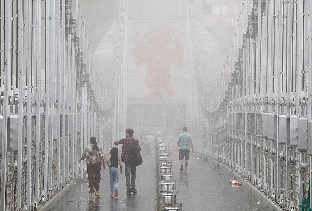 Misty morning in Rishikesh