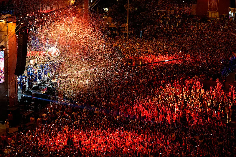 Spain’s World Cup winning soccer team returned home