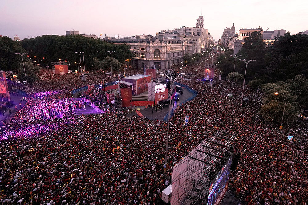 Spain’s World Cup winning soccer team returned home
