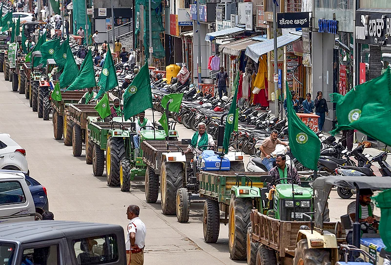 Farmers protest in Chikkamagaluru