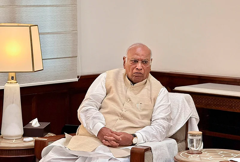 LoP Mallikarjun Kharge