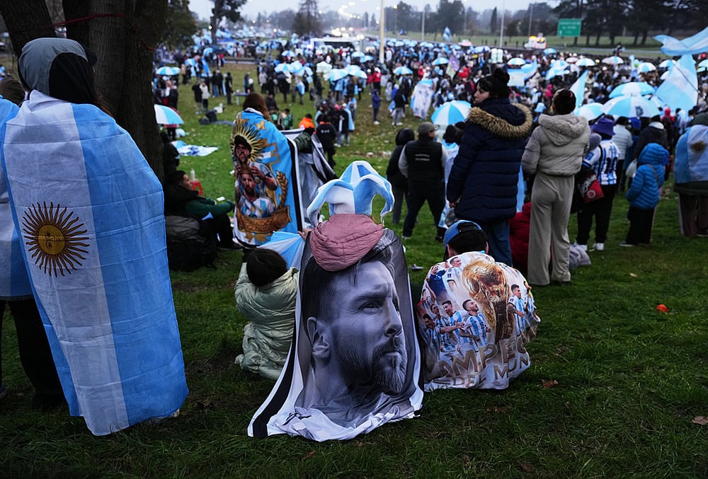 Emotional Homecoming Argentina Fans Welcome Their World Cup Heroes-