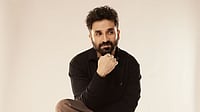 Vir Das Questions Artists for Not Supporting Students' Protest Vir Das Questions Artists for Not Supporting Students' Protest