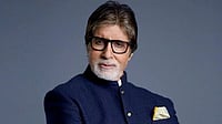 Amitabh Bachchan Clarifies He Didn't Have Surgery, Easing Health Concerns
X : Amitabh Bachchan