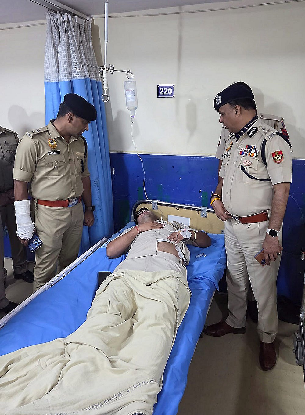 CJP protest injured policeman