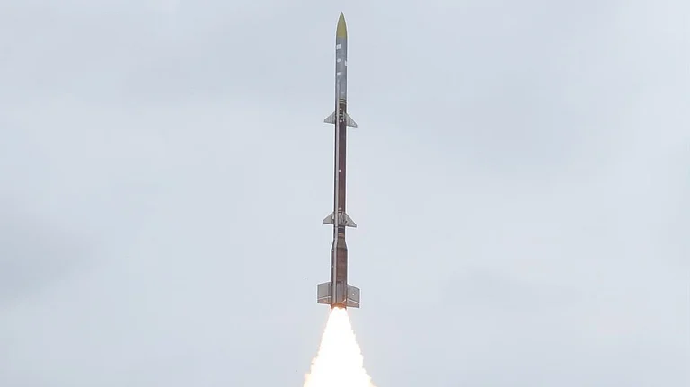 Kusha long-range surface-to-air missile - null