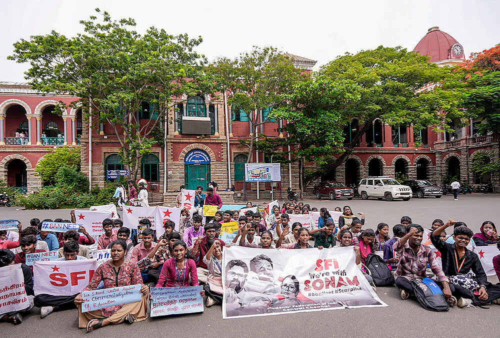 SFI Presidency College unit protest over NEET paper leak issue in Chennai