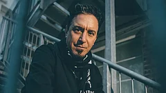 Lou Koller - X