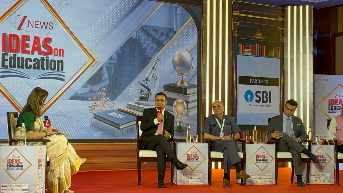 Guests and panellists at NIET Greater Noida – Ideas on Education event
