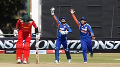 India's wicketkeeper Ishan Kishan, center, and his teammate appeal for wicket of Zimbabwe's batsman Brian Bennett, left, during the first T20 cricket match between Zimbabwe and India in Harare, Zimbabwe, Thursday, July 23, 2026. - | Photo: AP/Wonder Mashura