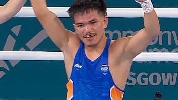 Jadumani Mandengbam defeats Sumama Rehman to progress to Commonwealth Games 2026 quarter-final.  - Sony Sports Network