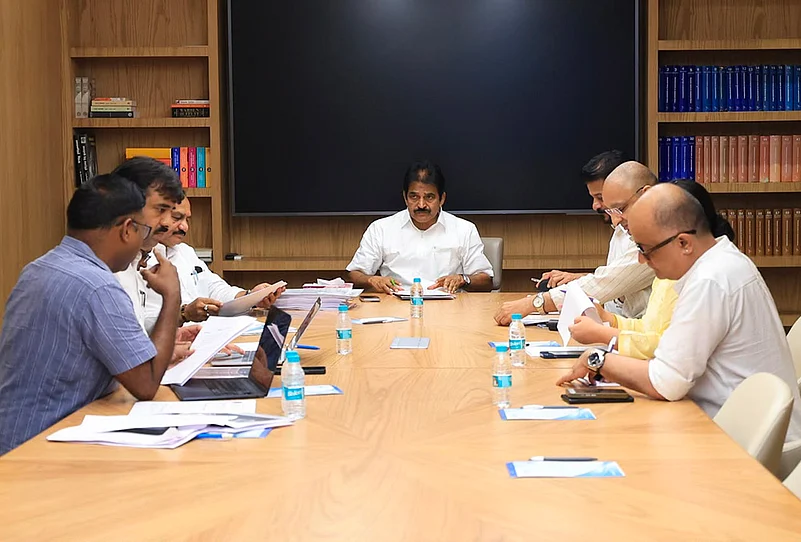 KC Venugopal meets Revanth Reddy and others