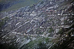 Jam Packed: Traffic jams are common on roads leading to popular tourist spots in Himachal Pradesh - | Photo: Imago
