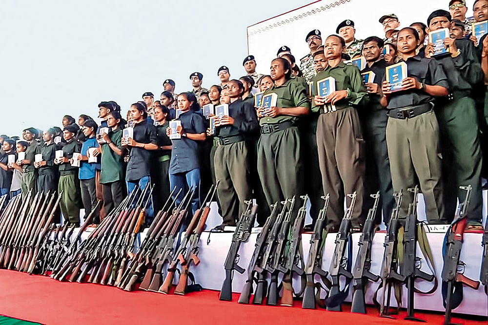 About 4,000 Naxals have surrendered between 2024 and March 2026