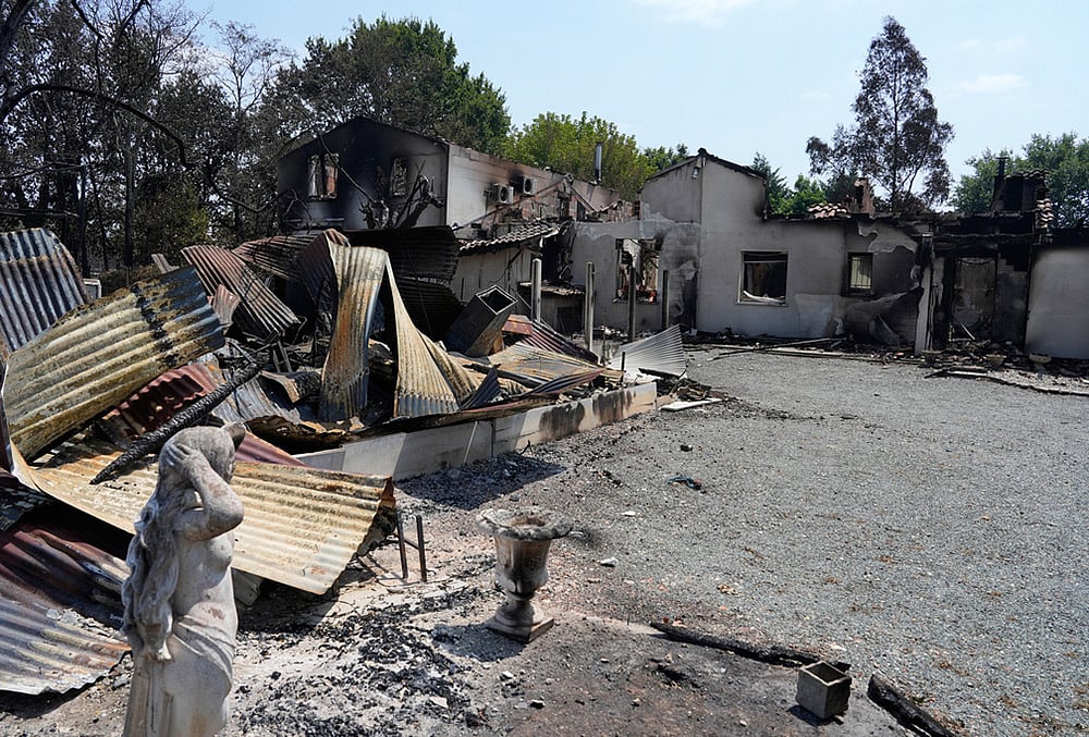 Mass evacuations Bordeaux and Madrid