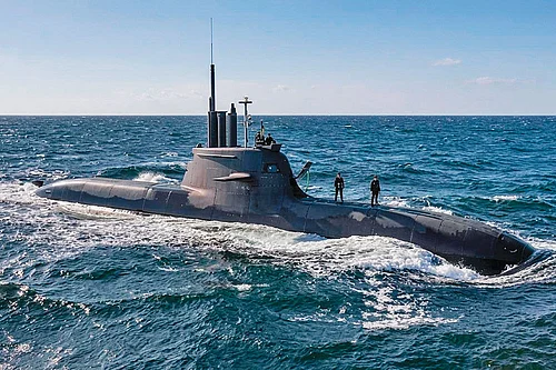 | Courtesy: Bundeswehr : State-of-the-art: A German Navy Type-212A submarine cuts through the Baltic sea showcasing TKMS’ advanced air-independent propulsion technology