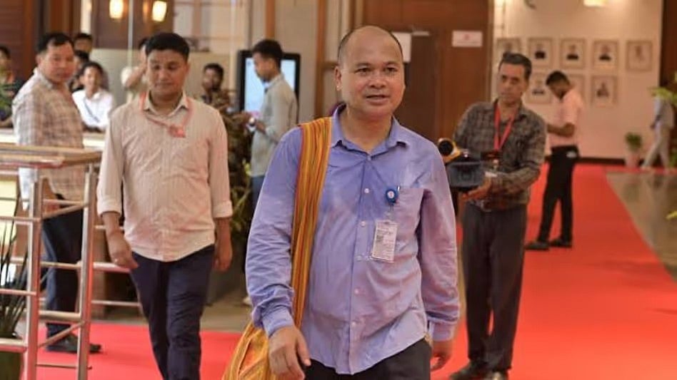 All Assam MLAs Pledge One Month Salary for Flood Relief Except for Raijor Dal Members  - null