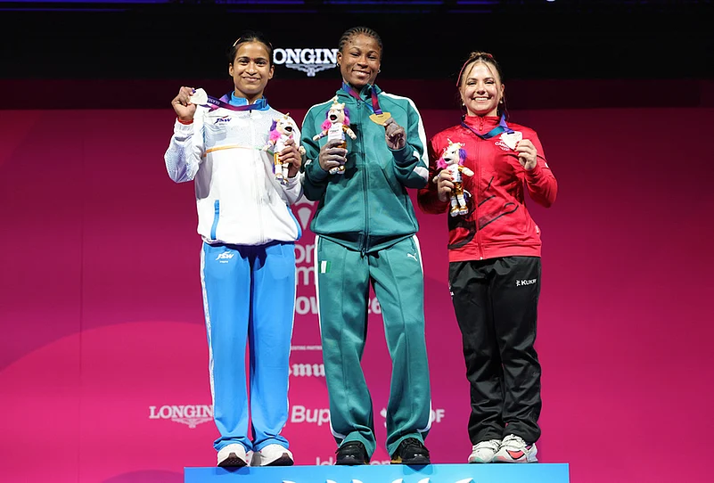 Gyaneshwari Yadav glasgow CWG 2026 womens weightlifting 53kg photos