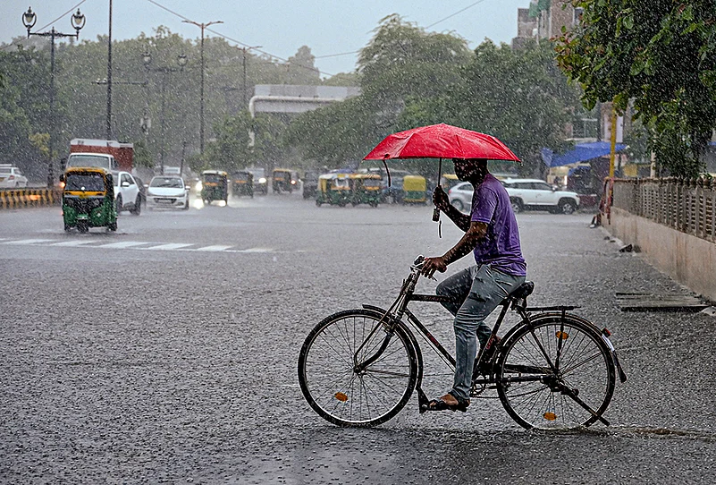 Waterlogging in Delhi major traffic bottlenecks