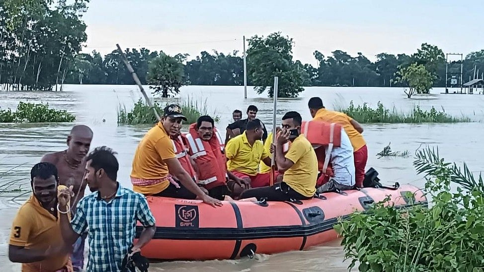 Flood Situation in North Odisha Grim; 1.25 Lakh People Affected, Schools Closed in 10 Dists 